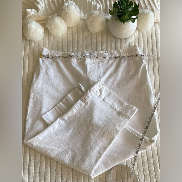 Woman’s Pull On Capri Pants SZ 14 - Picture 2 of 5
